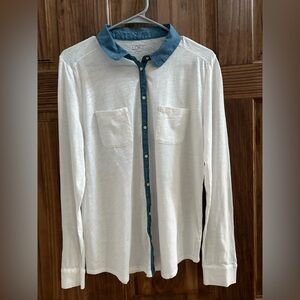 LOFT Casual Button Down Shirt
